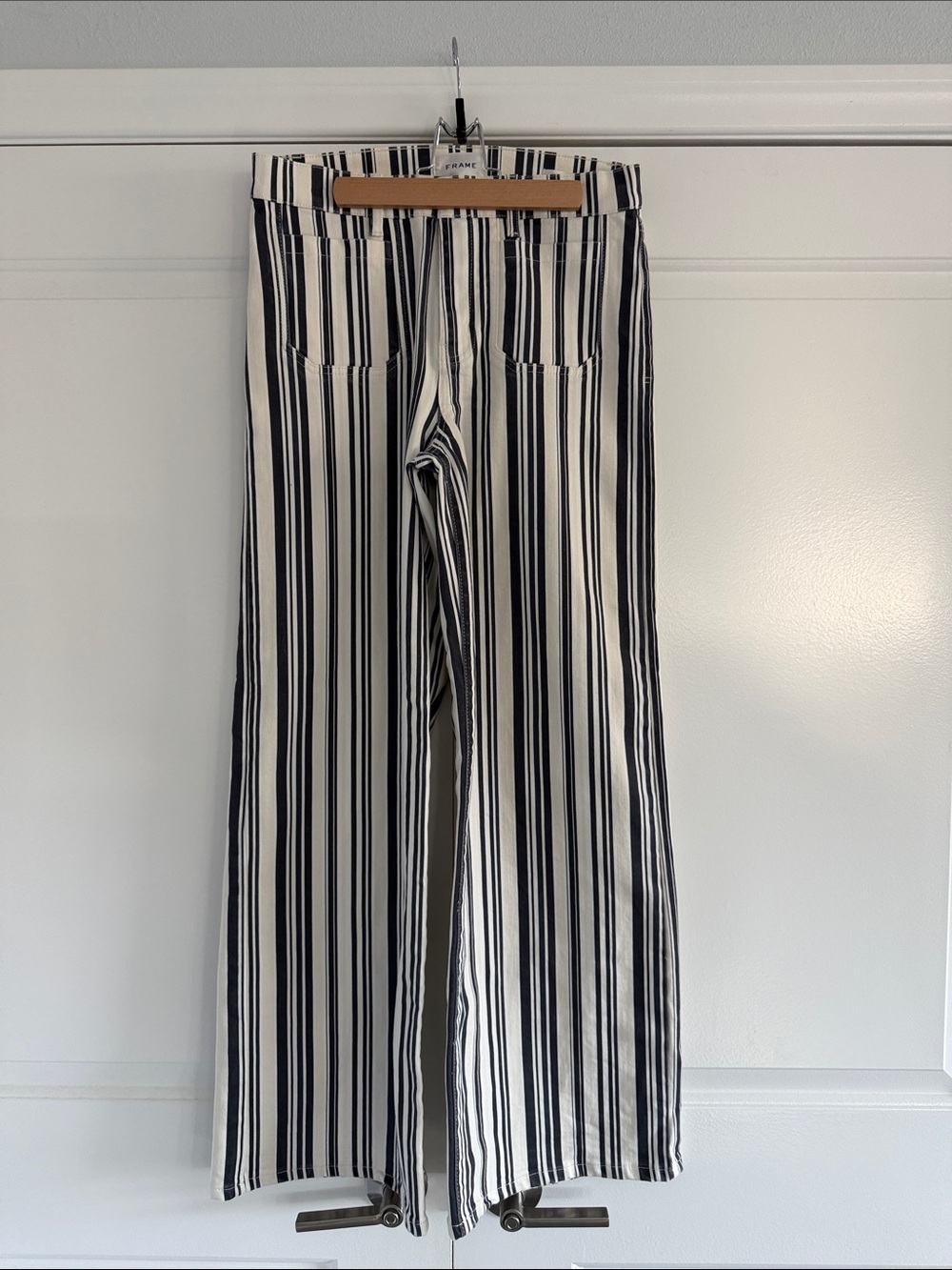 FRAME Wide Leg Le Slim Palazzo Denim Pants- Vertical Black & White Stripe- 29